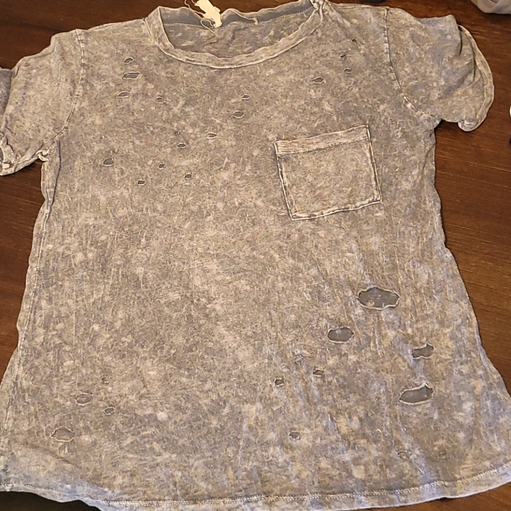Women's shirt